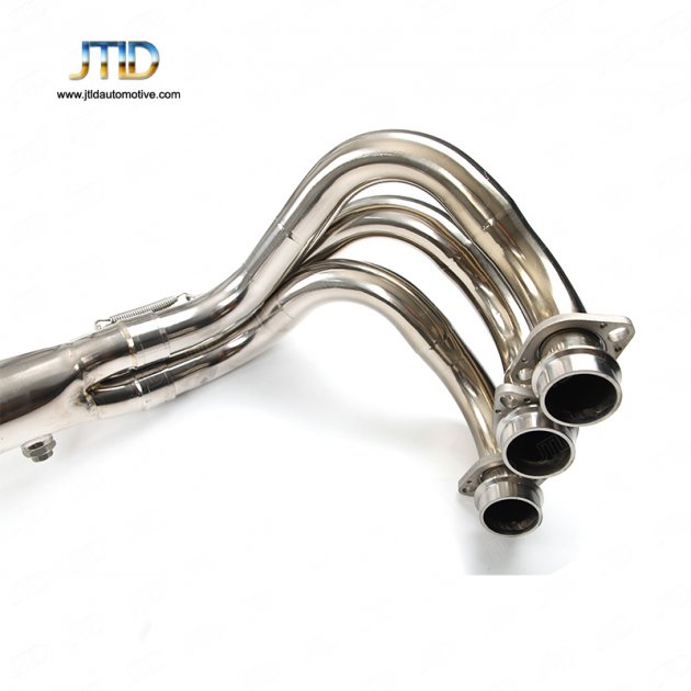 JTMX020   Exhaust System for Yamaha XSR 900 