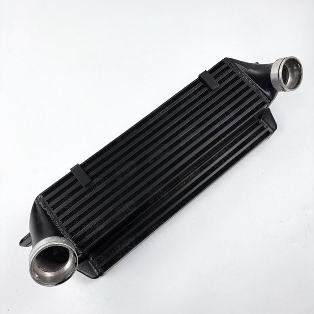 JTIS-014 Intercooler For Bmw E81/E82/E87/E88 120d 123d E90/E91/E92/E93 320d E84 20d 23d